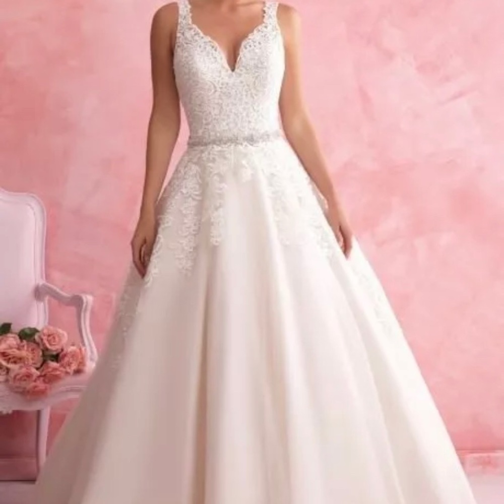 Allure Romance Wedding -New With Tags -Style 2816